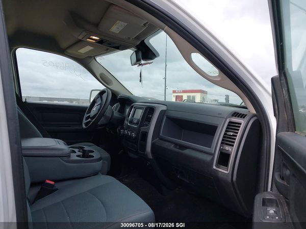 2016 RAM 1500 ST