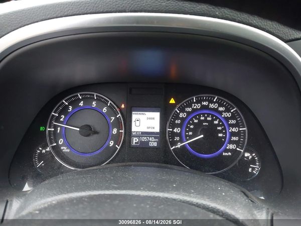 2017 INFINITI QX70