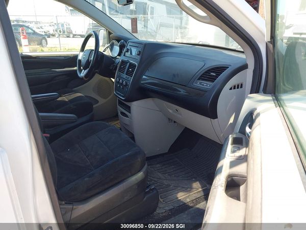 2013 DODGE GRAND CARAVAN SE — I5