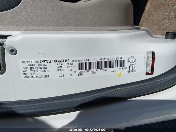 2013 DODGE GRAND CARAVAN SE — I9