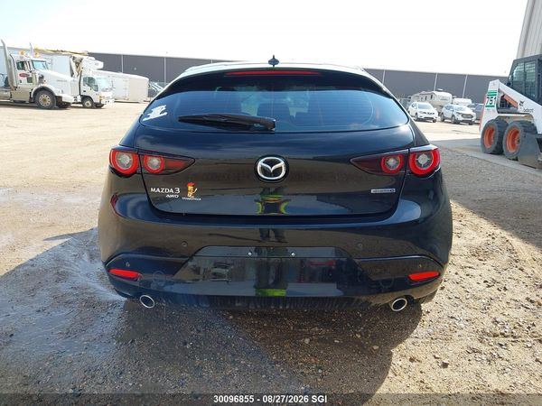 2023 MAZDA 3 PREMIUM