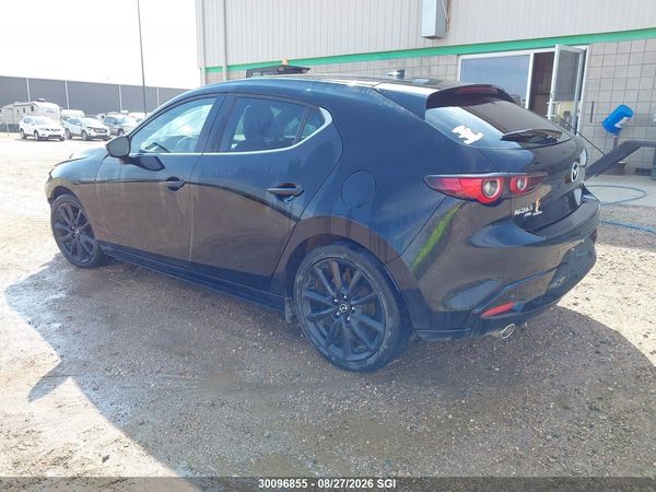 2023 MAZDA 3 PREMIUM