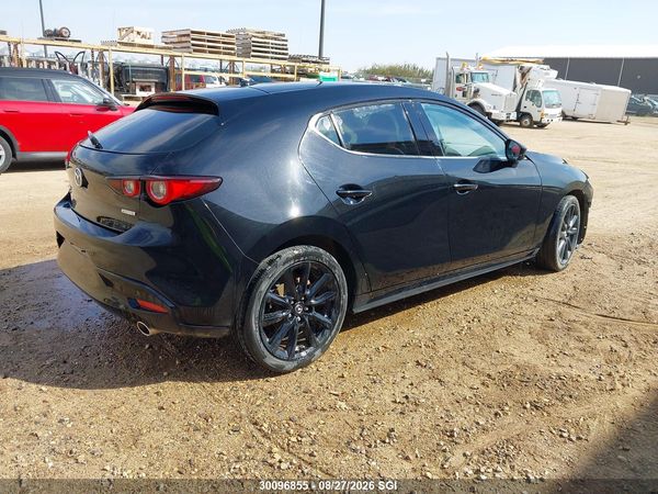 2023 MAZDA 3 PREMIUM
