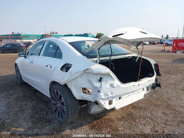 2023 MERCEDES-BENZ CLA 250 4MATIC