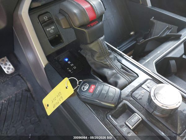 2022 TOYOTA TUNDRA CREWMAX SR/CREWMAX SR5