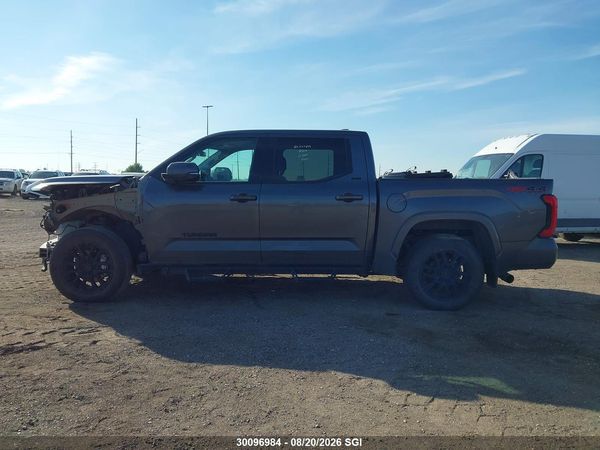 2022 TOYOTA TUNDRA CREWMAX SR/CREWMAX SR5