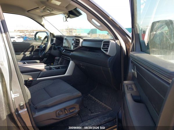 2022 TOYOTA TUNDRA CREWMAX SR/CREWMAX SR5