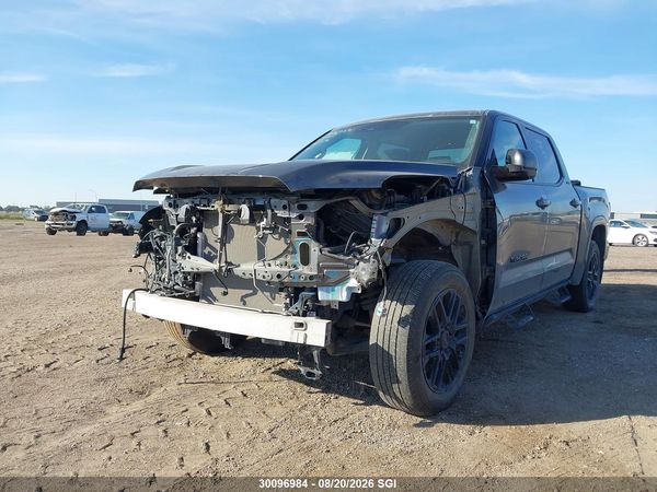 2022 TOYOTA TUNDRA CREWMAX SR/CREWMAX SR5