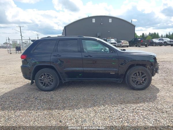2017 JEEP GRAND CHEROKEE LAREDO — I13
