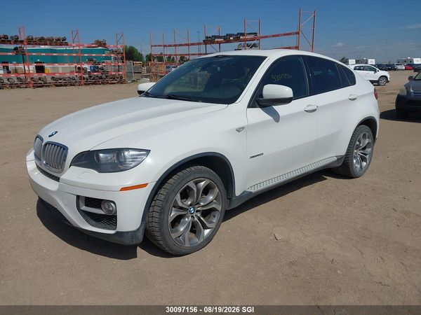2013 BMW X6 XDRIVE50I
