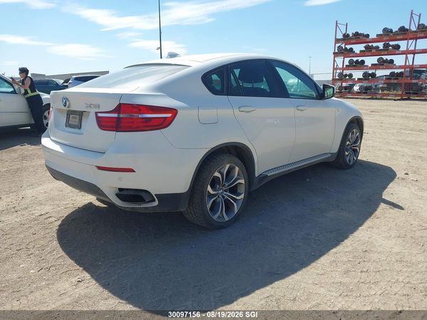 2013 BMW X6 XDRIVE50I