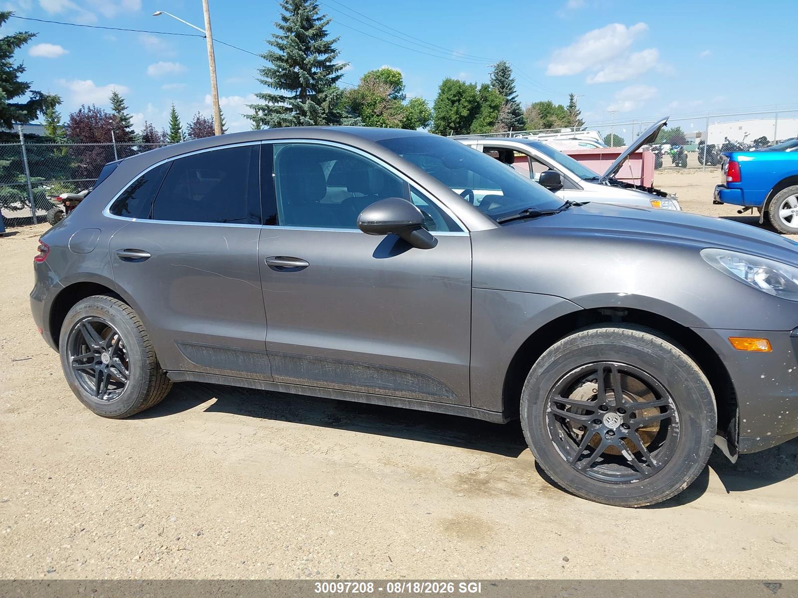 2015 PORSCHE MACAN S