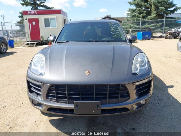 2015 PORSCHE MACAN S