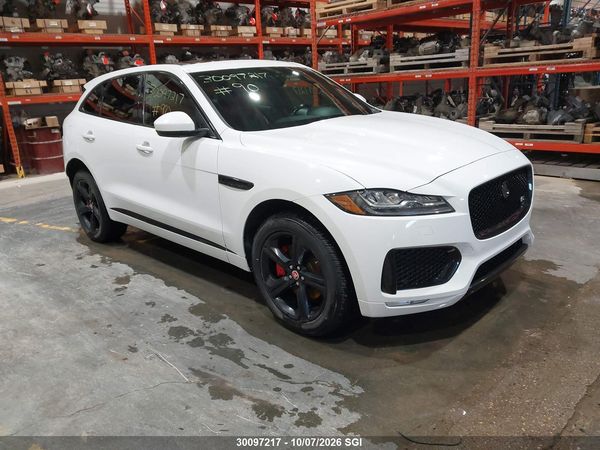 2017 JAGUAR F-PACE S — I1
