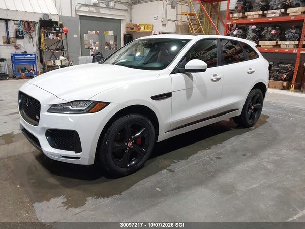 2017 JAGUAR F-PACE — I2