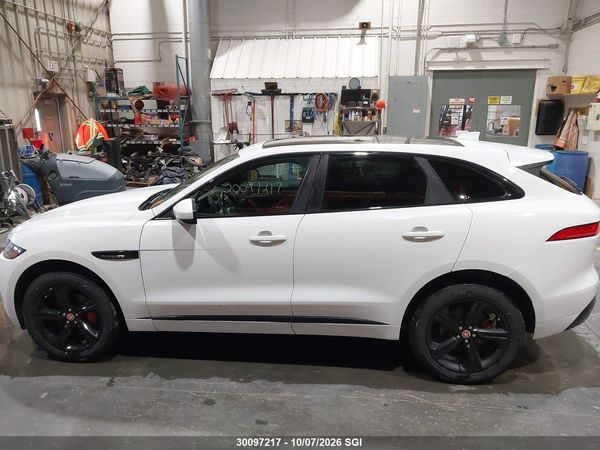 2017 JAGUAR F-PACE S — I14
