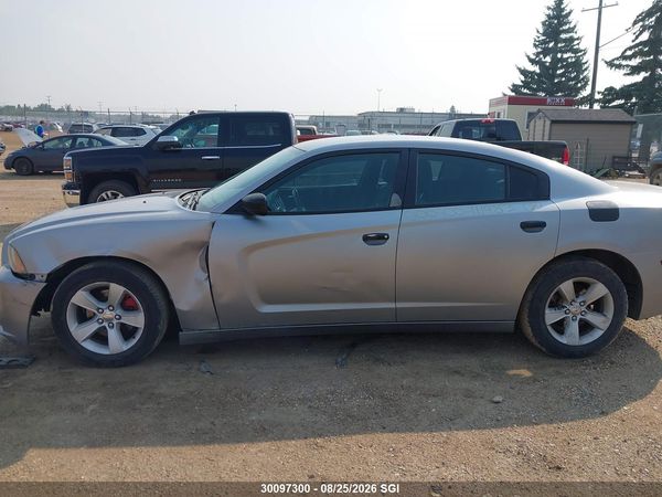 2014 DODGE CHARGER SE