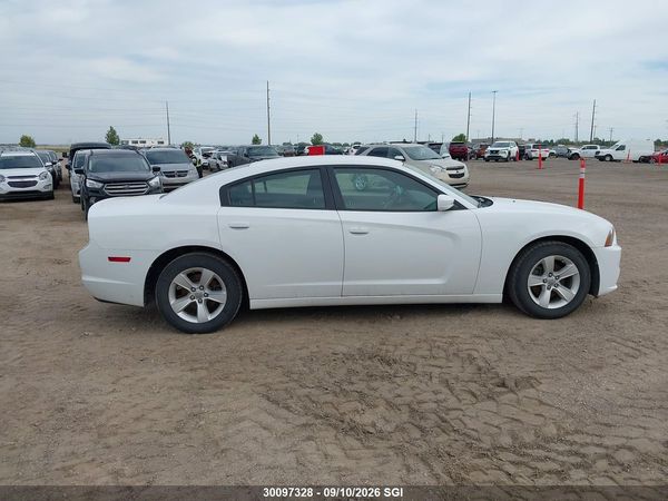 2014 DODGE CHARGER SE