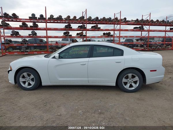 2014 DODGE CHARGER SE