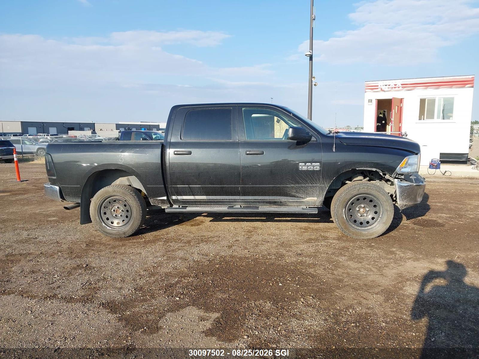 2018 RAM 1500 ST