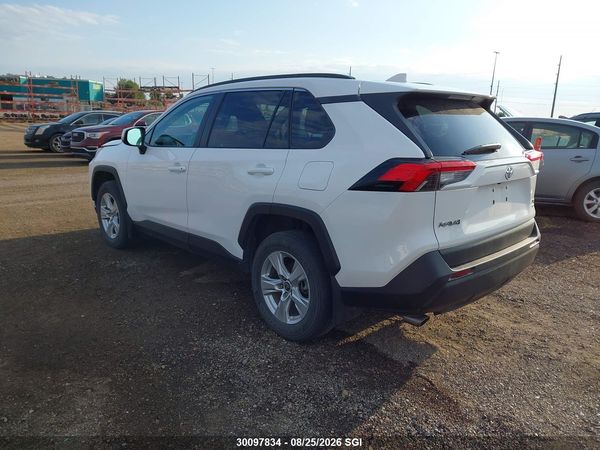 2021 TOYOTA RAV4 XLE/XLE PREMIUM