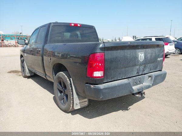 2016 RAM 1500 ST