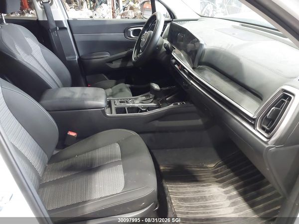 2025 KIA SORENTO LX