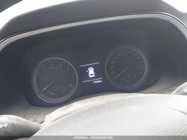 2020 HYUNDAI TUCSON SE