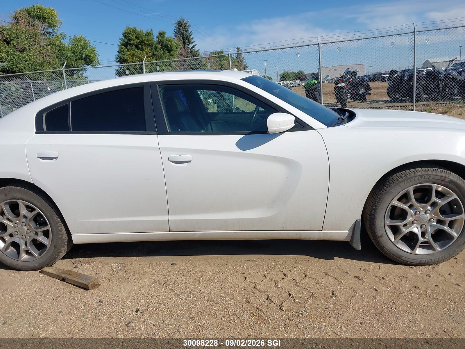 2015 DODGE CHARGER SXT