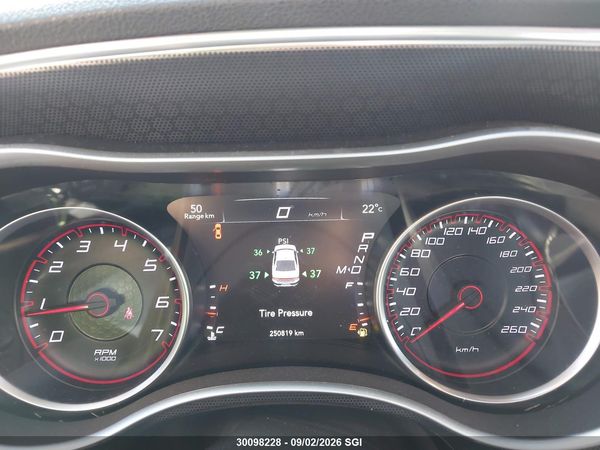 2015 DODGE CHARGER SXT