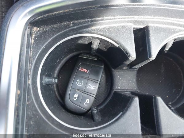 2013 CHRYSLER 300 Base/Limited