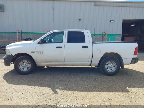 2016 RAM 1500 ST