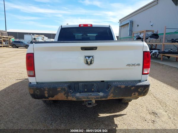2016 RAM 1500 ST