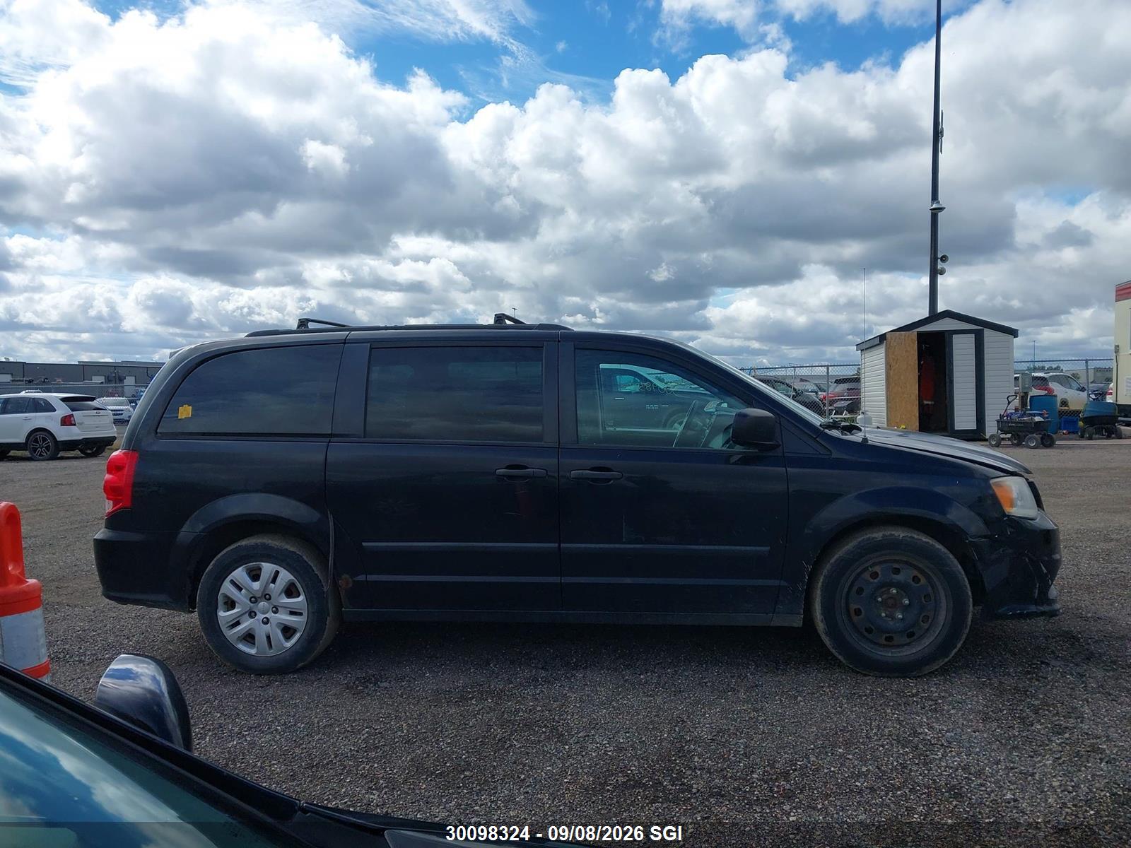 2014 DODGE GRAND CARAVAN SE