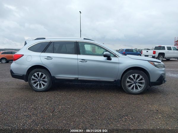 2018 SUBARU OUTBACK TOURING