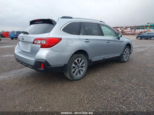 2018 SUBARU OUTBACK TOURING