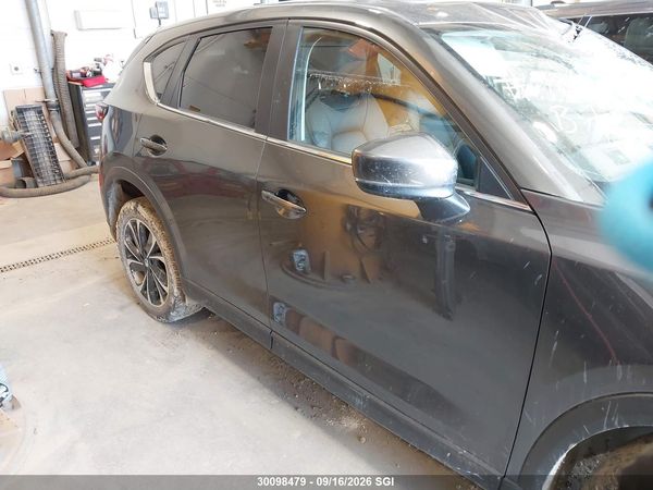 2025 MAZDA CX-5 PREFERRED — I14