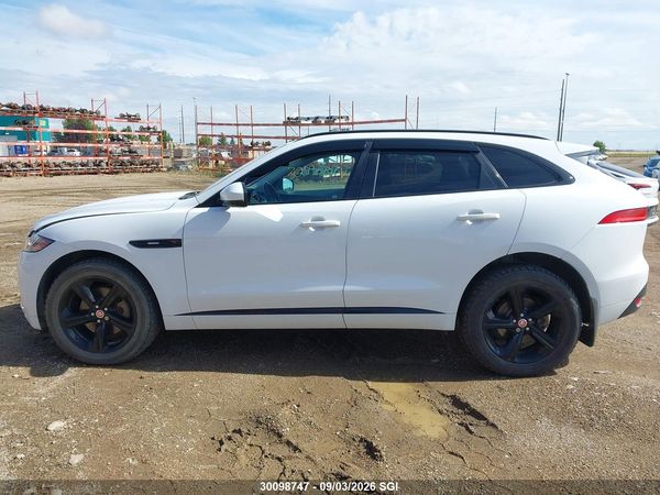 2017 JAGUAR F-PACE R - SPORT