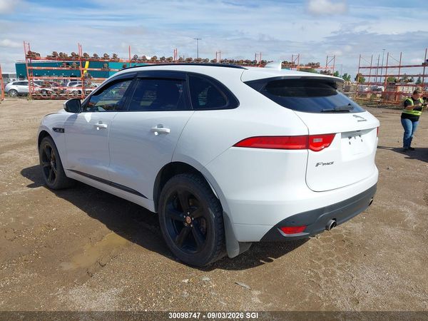2017 JAGUAR F-PACE R - SPORT