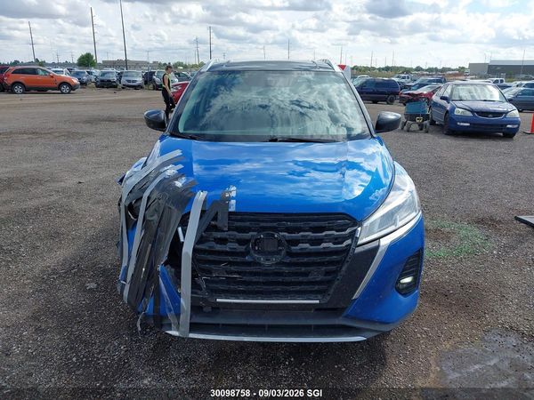 2021 NISSAN KICKS SV