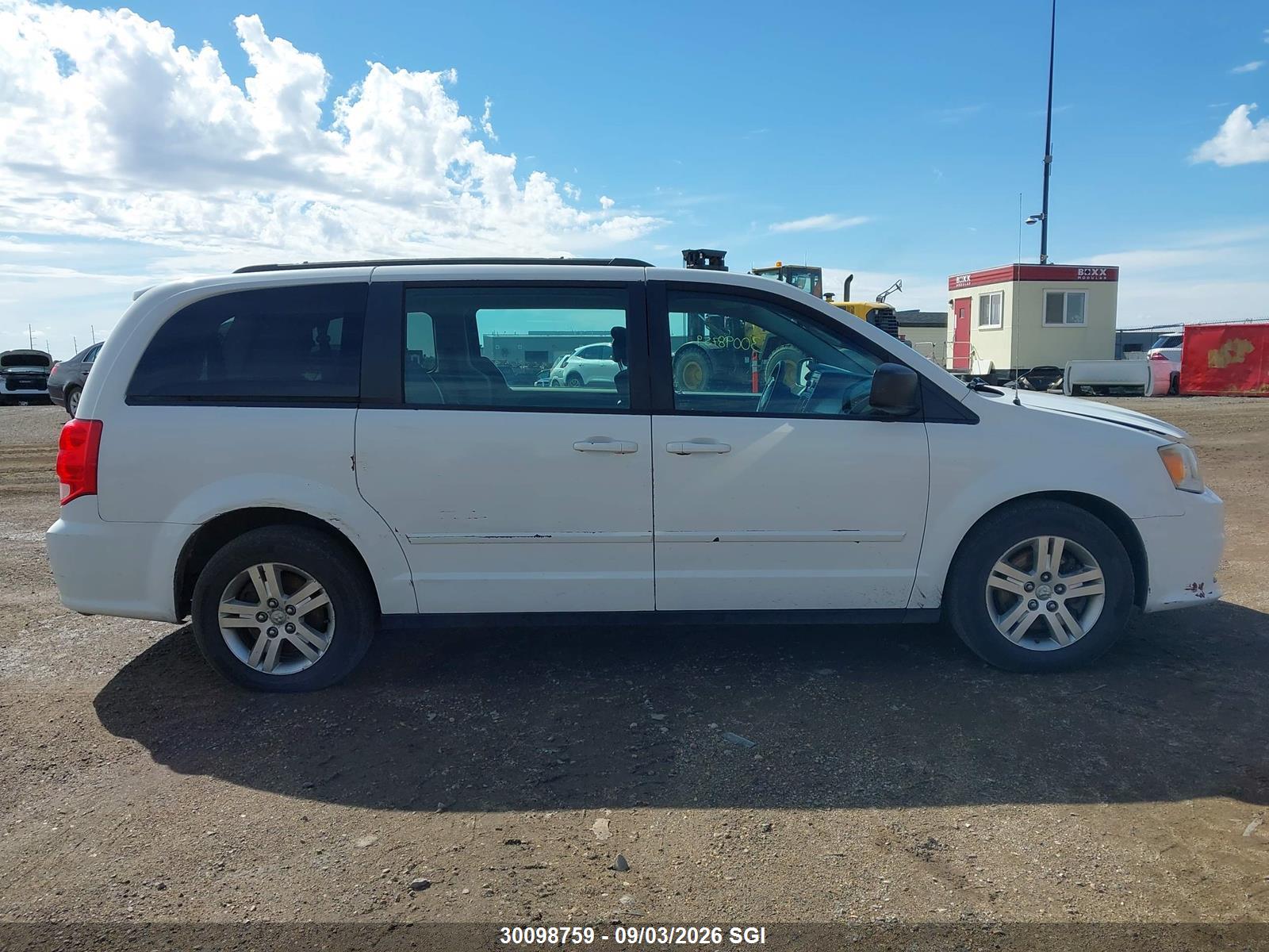 2014 DODGE GRAND CARAVAN SE