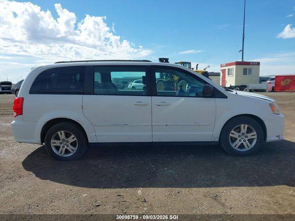 2014 DODGE GRAND CARAVAN SE