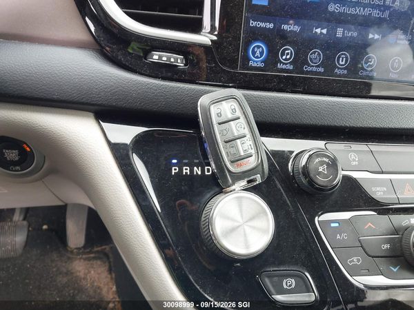 2017 CHRYSLER PACIFICA TOURING L