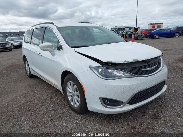 2017 CHRYSLER PACIFICA TOURING L