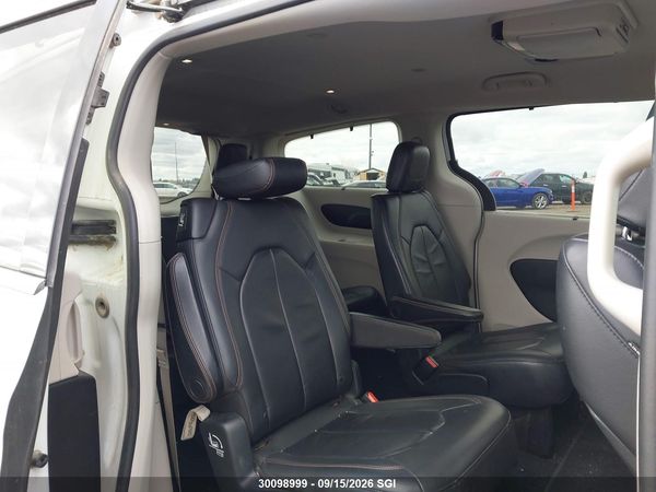 2017 CHRYSLER PACIFICA TOURING L