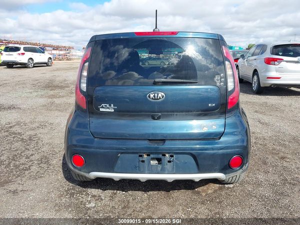 2017 KIA SOUL +