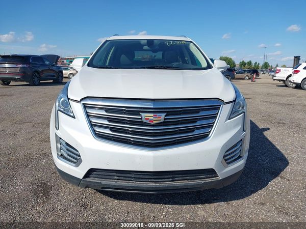 2017 CADILLAC XT5 LUXURY