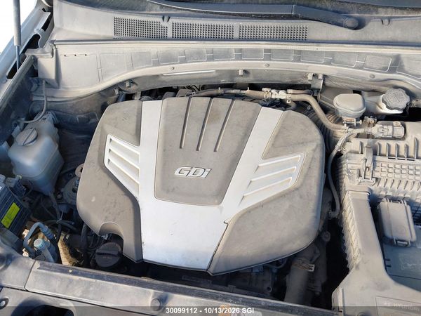 2016 HYUNDAI SANTA FE SE/LIMITED — I10