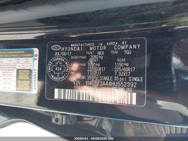 2017 HYUNDAI TUCSON SE