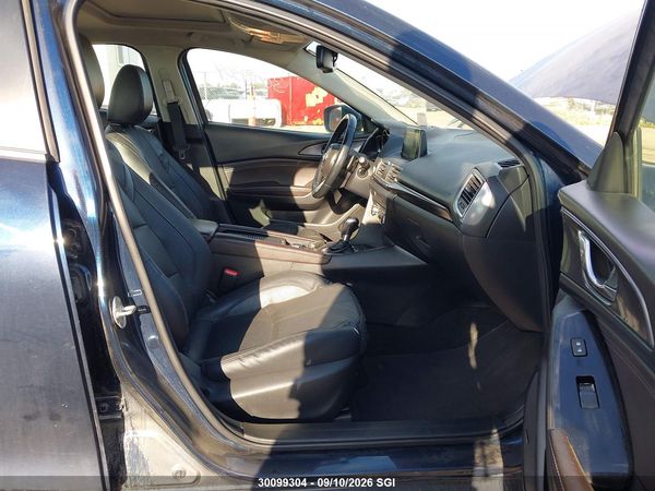 2018 MAZDA 3 Grand Touring